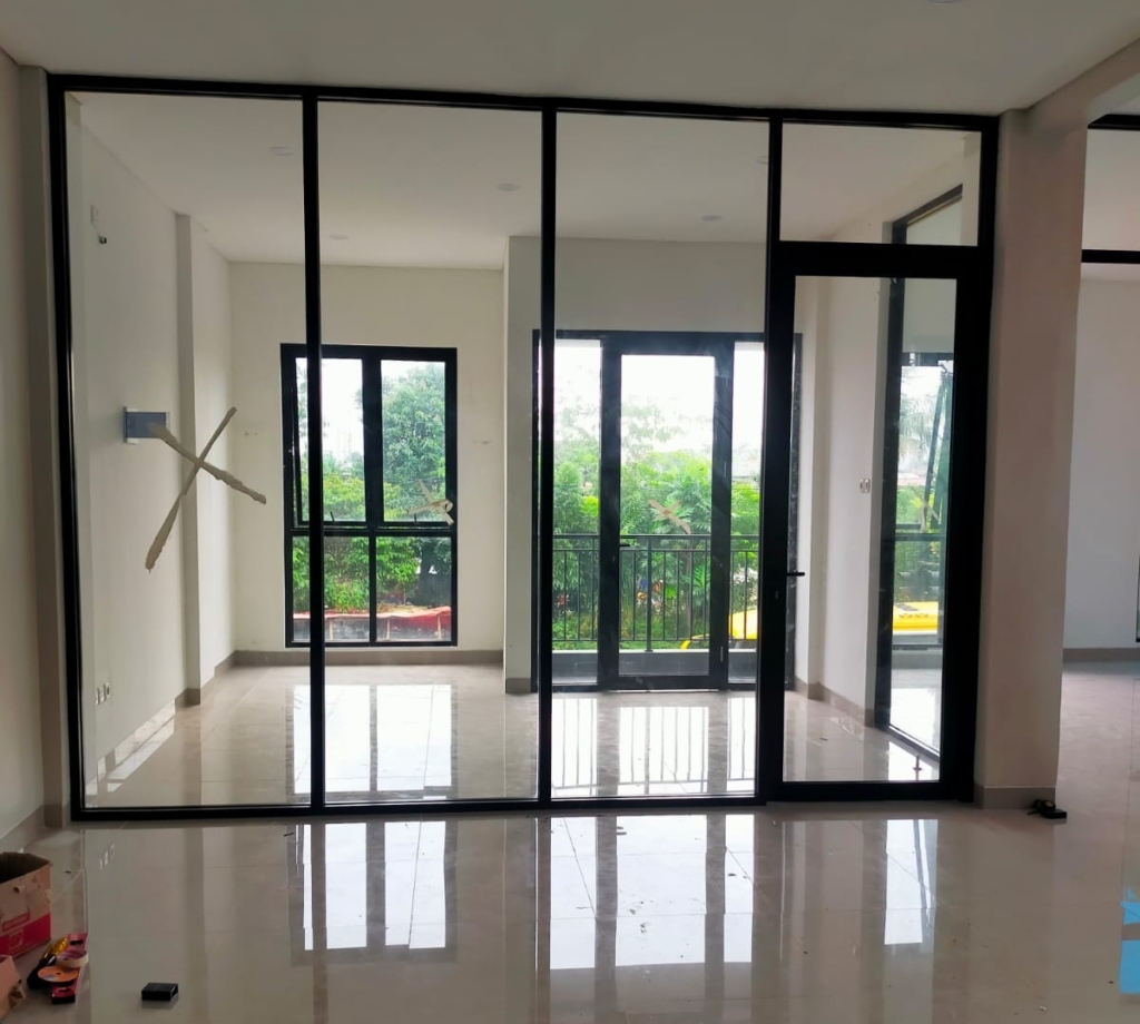Jaya Plafond Tempat Jual Pintu Aluminium Bekasi Terpercaya, Solusi Praktis dan Tahan Lama 1 jual pintu aluminium Bekasi
